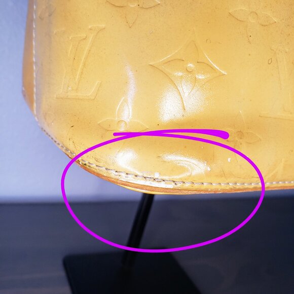 Louis Vuitton Houston Tote - Vintage Yellow (Grey Interior) Vernis Leather - Picture 4 of 17